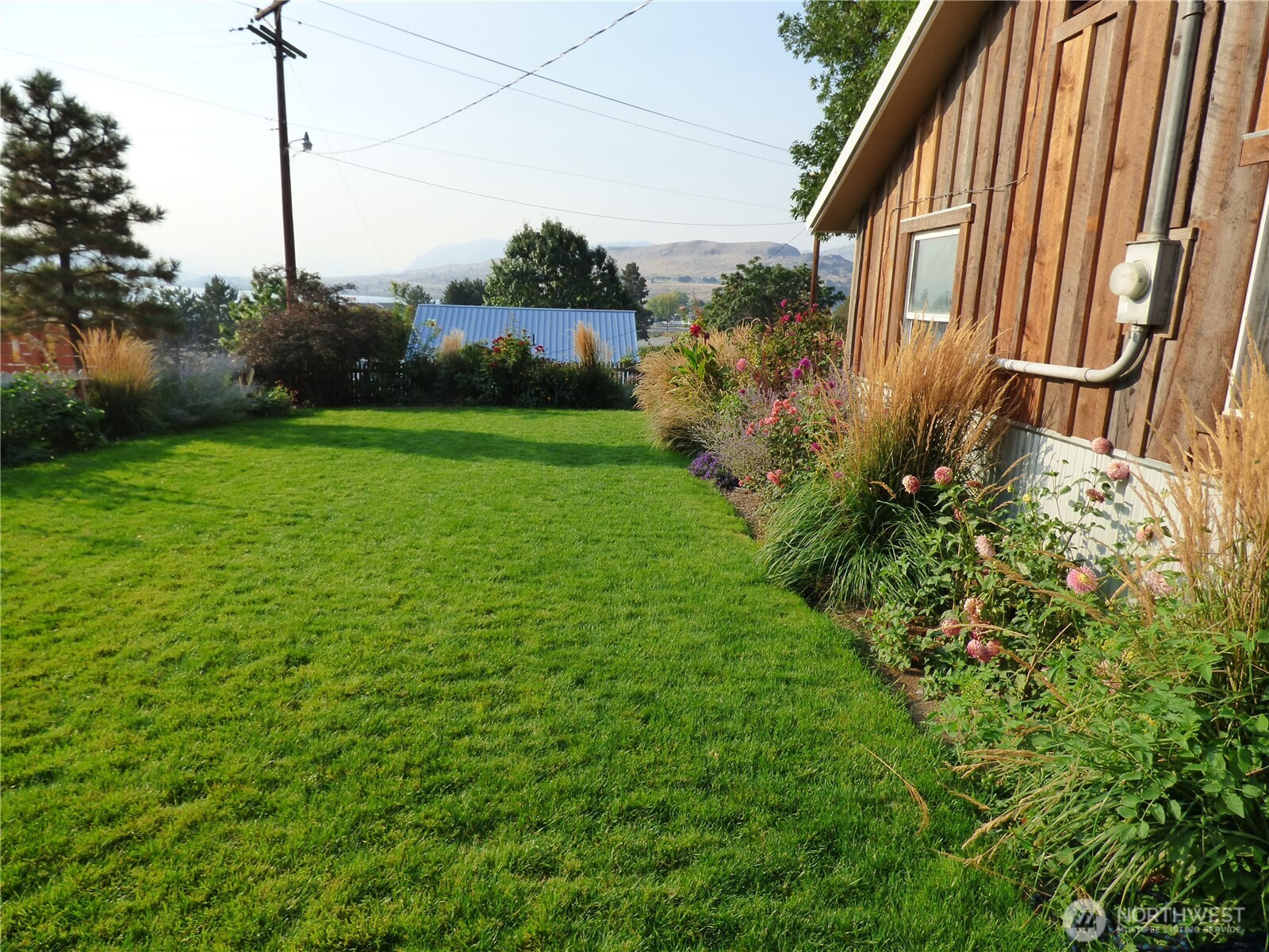 304 Pearl Street , Pateros, WA 98846