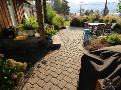 304 Pearl Street , Pateros, WA 98846 - Photo 2