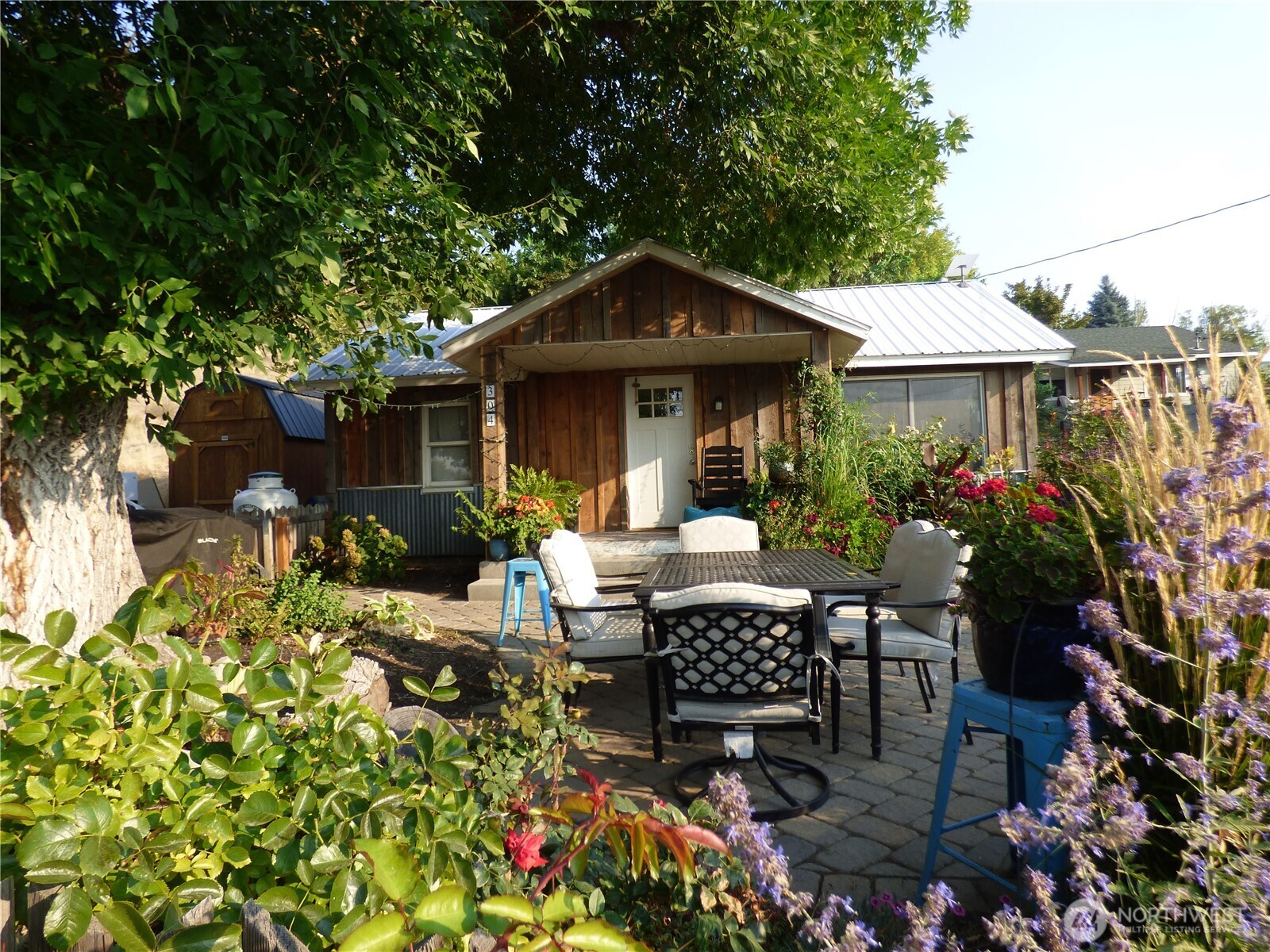 304 Pearl Street , Pateros, WA 98846