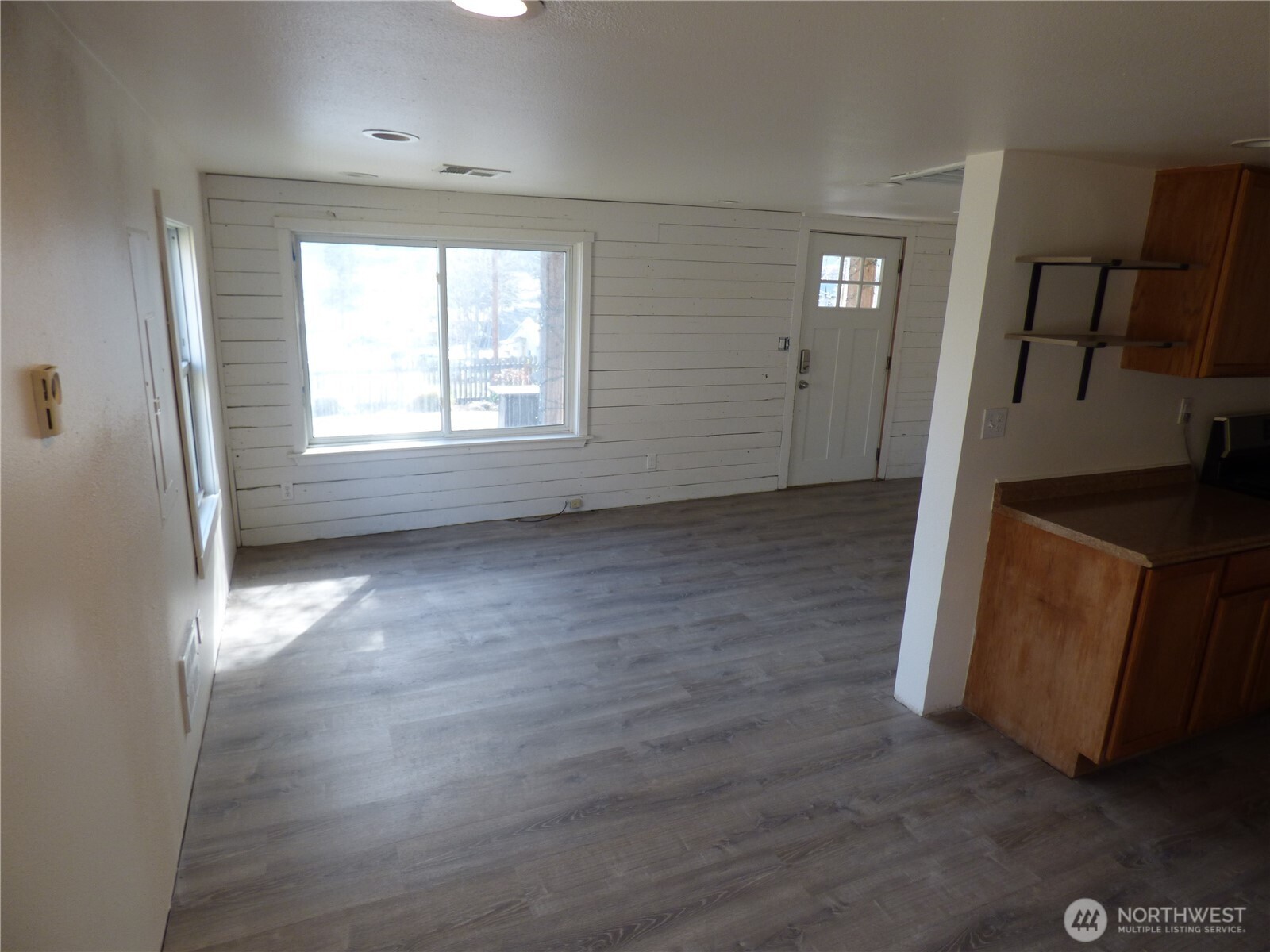 304 Pearl Street , Pateros, WA 98846