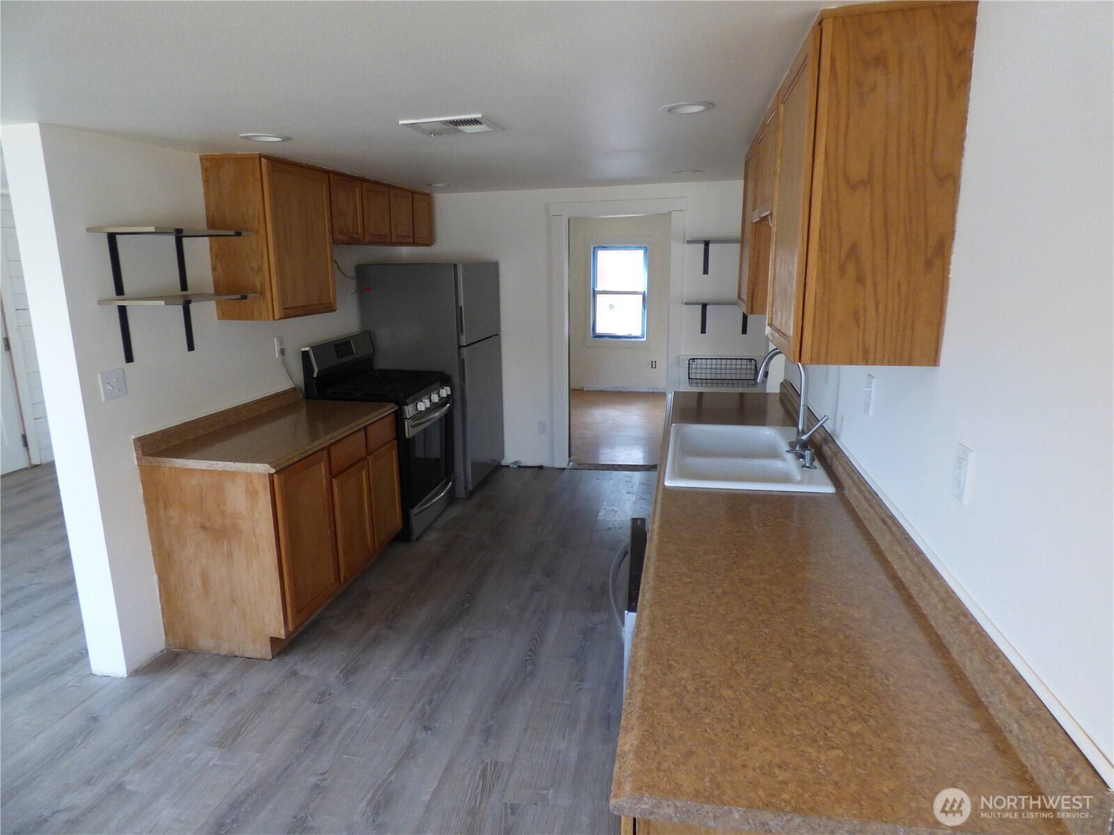 304 Pearl Street , Pateros, WA 98846