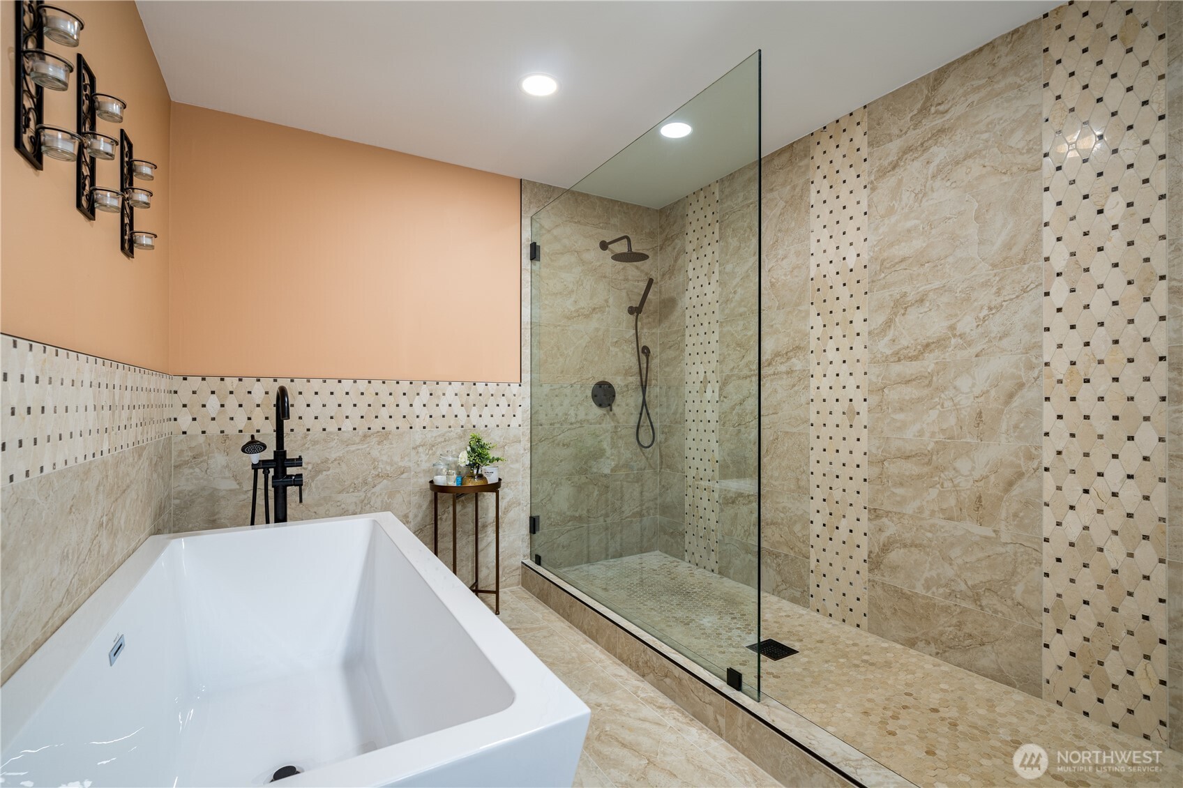 621 Mountain View Dr , Chelan, WA 98816