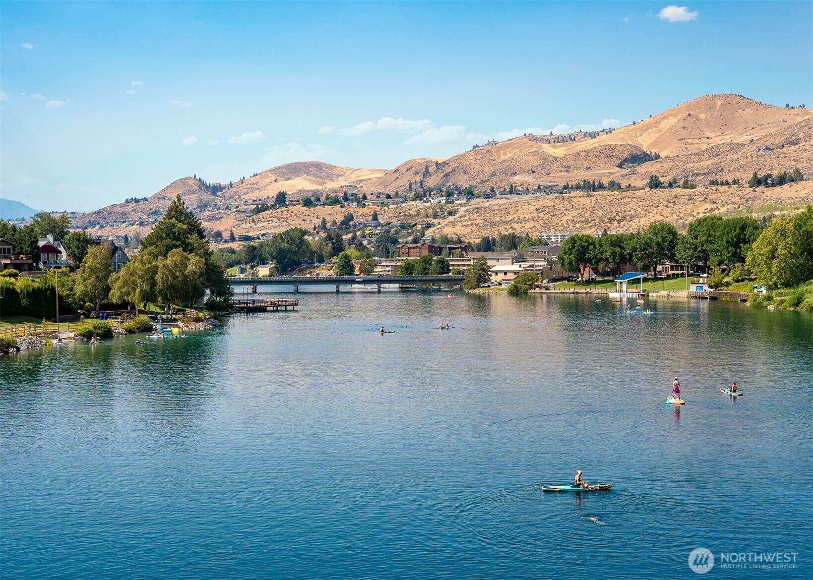 621 Mountain View Dr , Chelan, WA 98816
