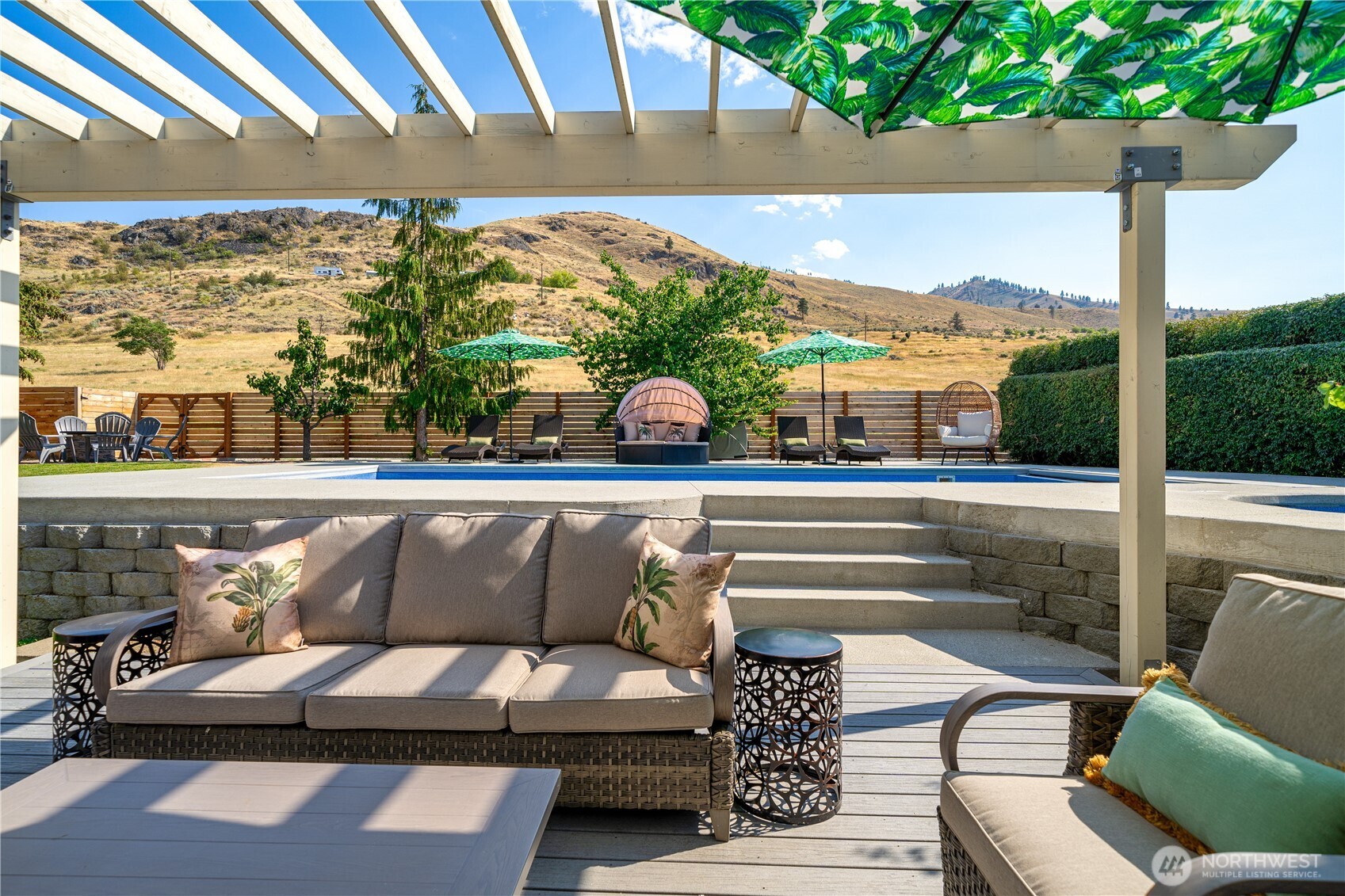 621 Mountain View Dr , Chelan, WA 98816