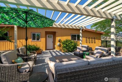 621 Mountain View Dr , Chelan, WA 98816 - Photo 8