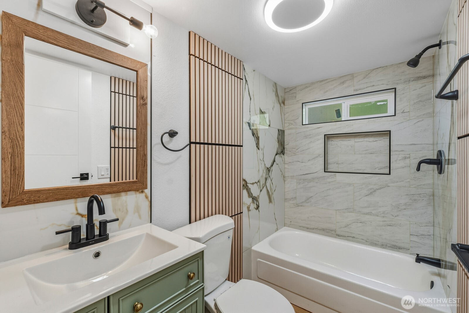 9111 66th Avenue NW #108, Gig Harbor, WA 98332