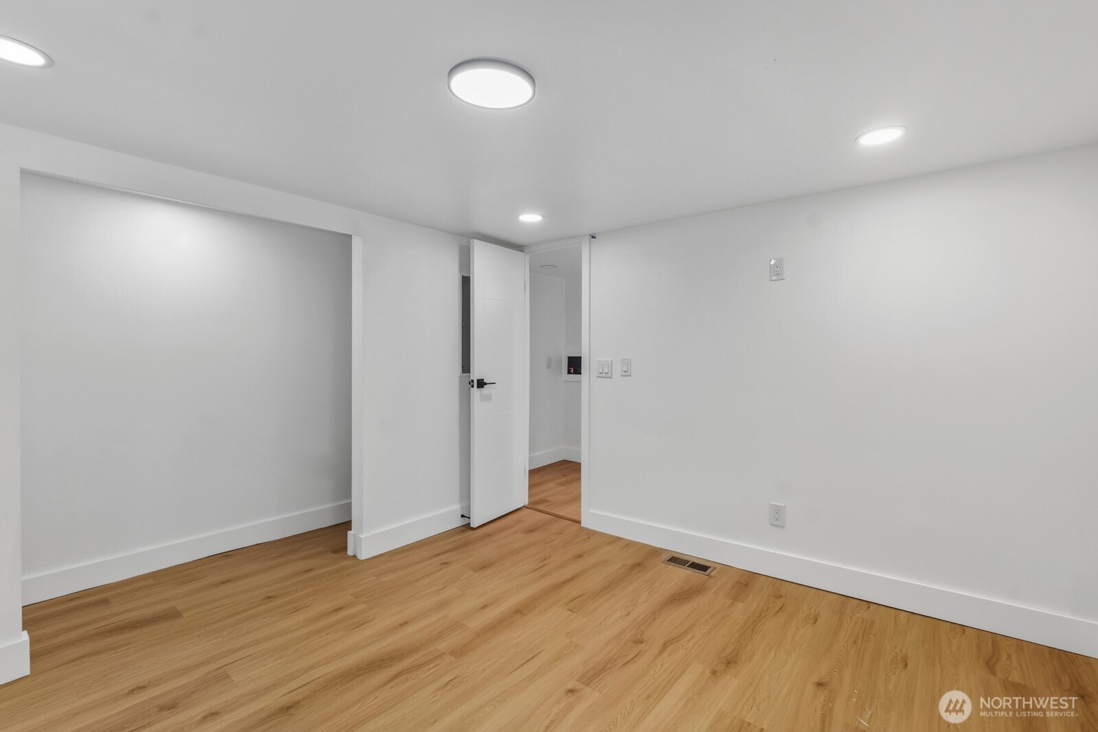 9111 66th Avenue NW #108, Gig Harbor, WA 98332