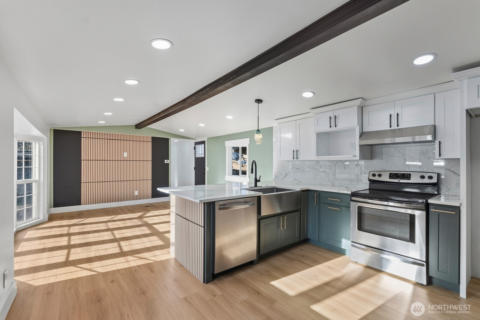 9111 66th Avenue NW #108, Gig Harbor, WA 98332