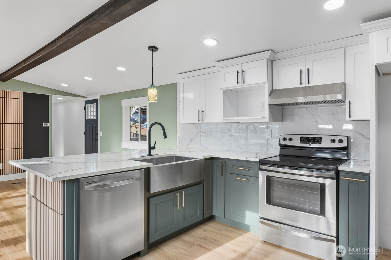 9111 66th Avenue NW #108, Gig Harbor, WA 98332