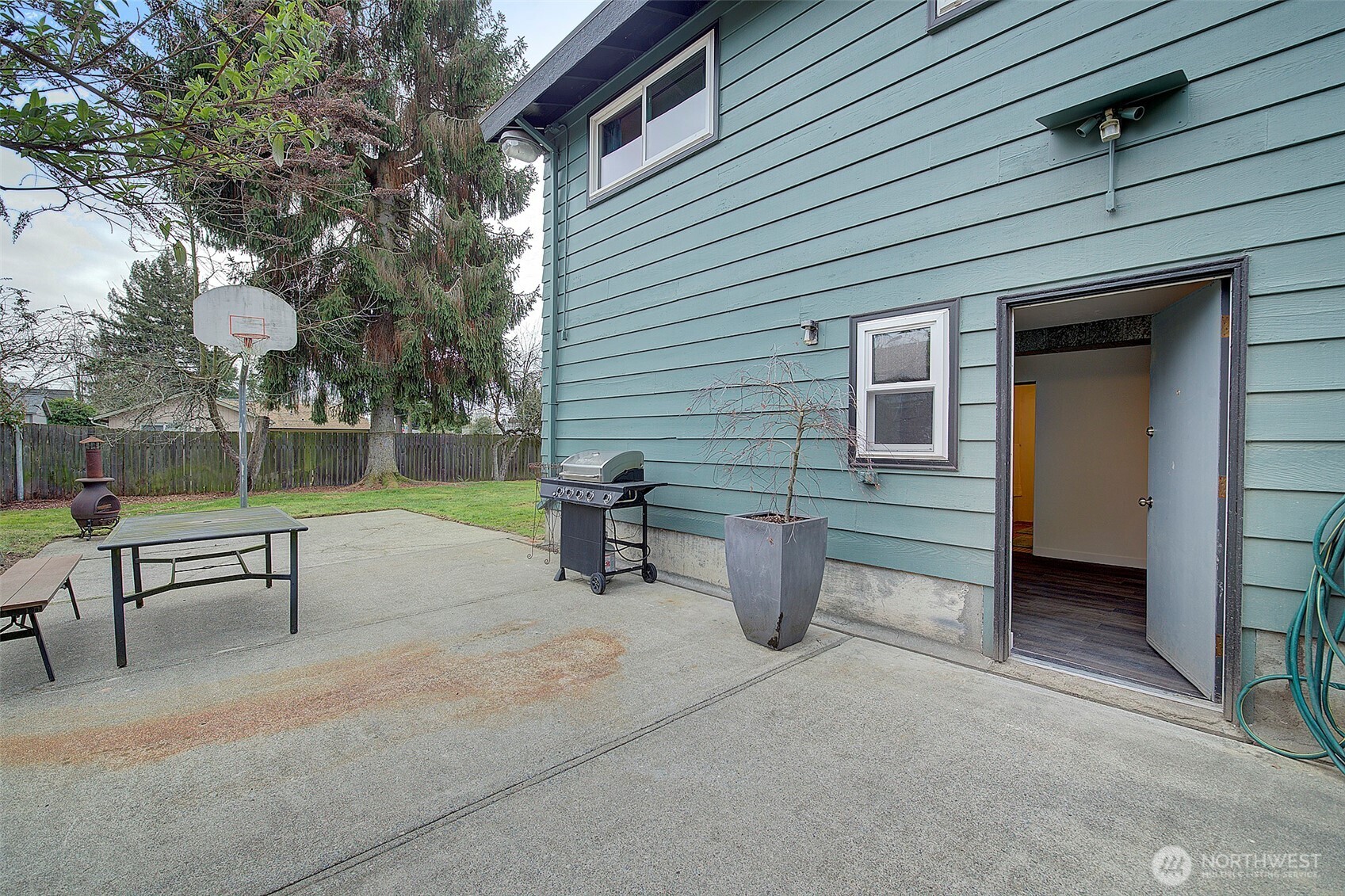 14804 12th Avenue SW, Burien, WA 98166