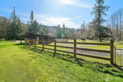 31211 Boulder Creek Drive , Arlington, WA 98223 - Photo 2