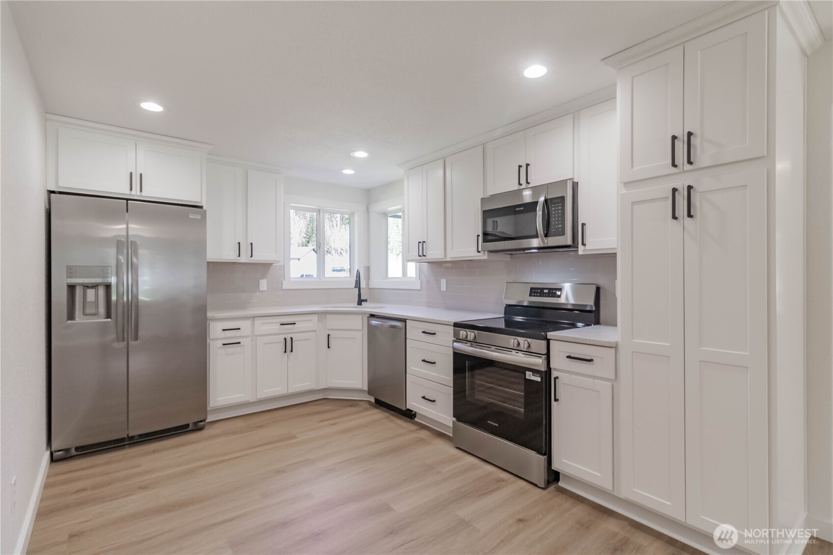 11 E Mox Chehalis Road , McCleary, WA 98557