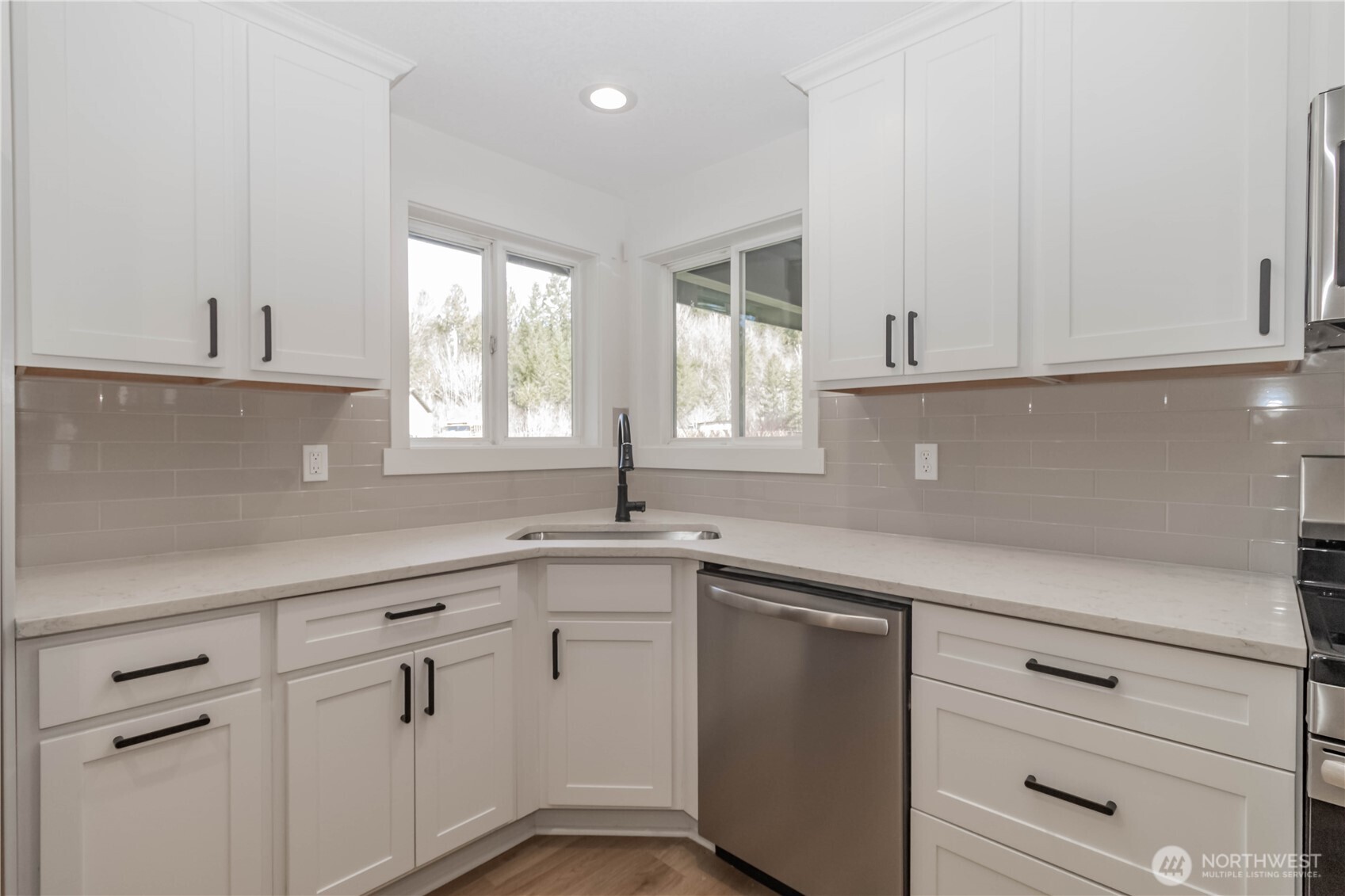 11 E Mox Chehalis Road , McCleary, WA 98557