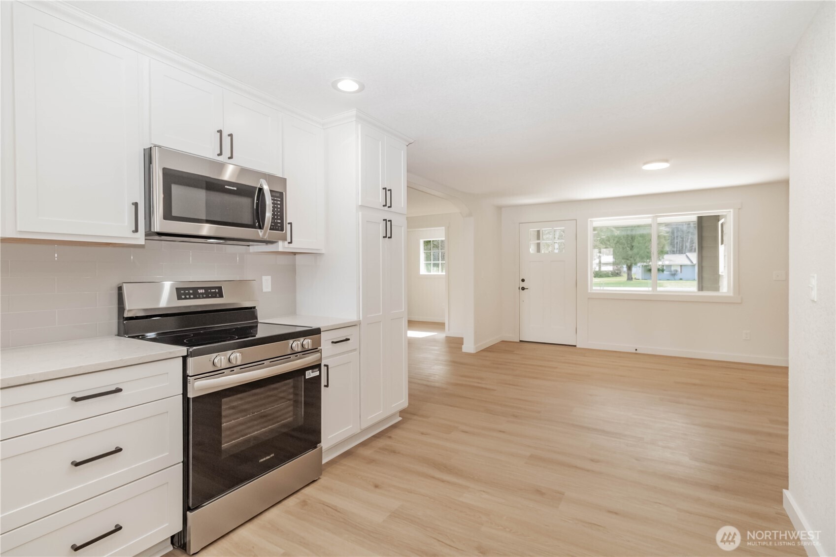 11 E Mox Chehalis Road , McCleary, WA 98557