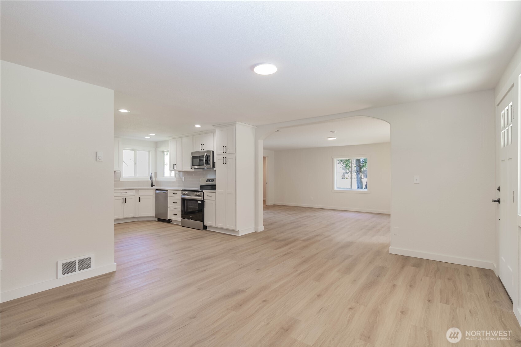 11 E Mox Chehalis Road , McCleary, WA 98557