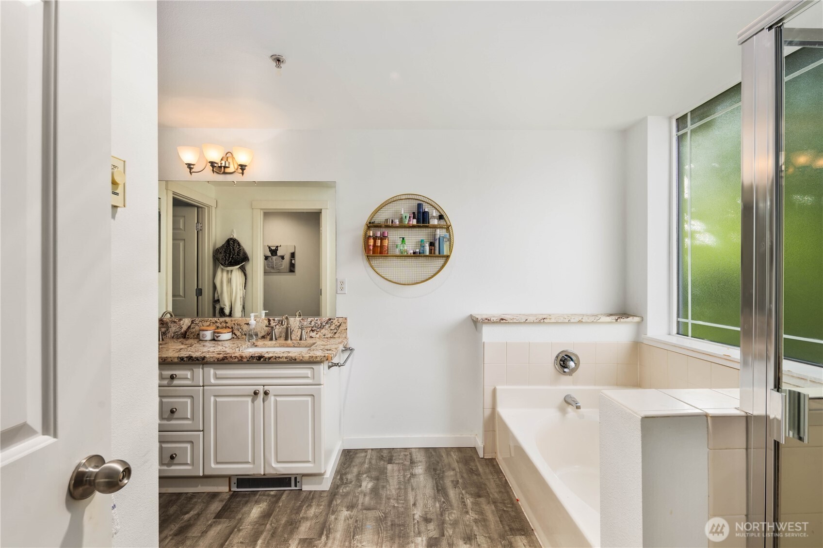 107 164th Street SE #2-301, Bothell, WA 98012