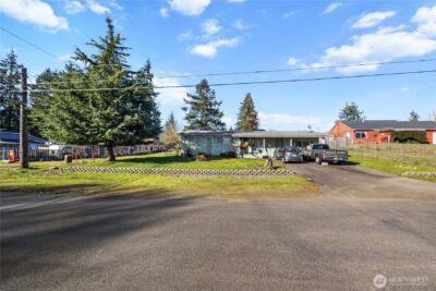 721 134th Street S, Tacoma, WA 98444 - Photo 17