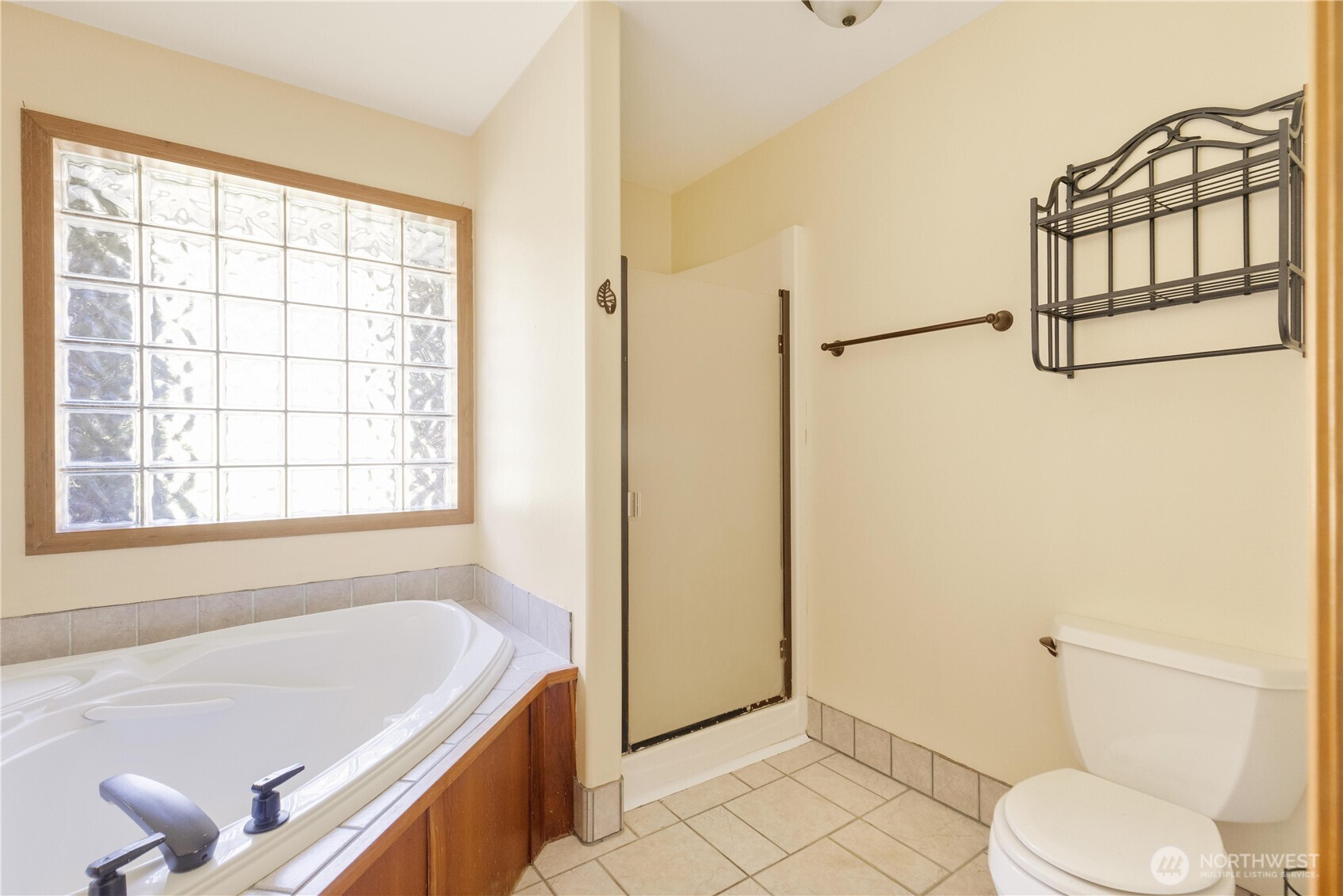 1583 Mark Street , Oak Harbor, WA 98277