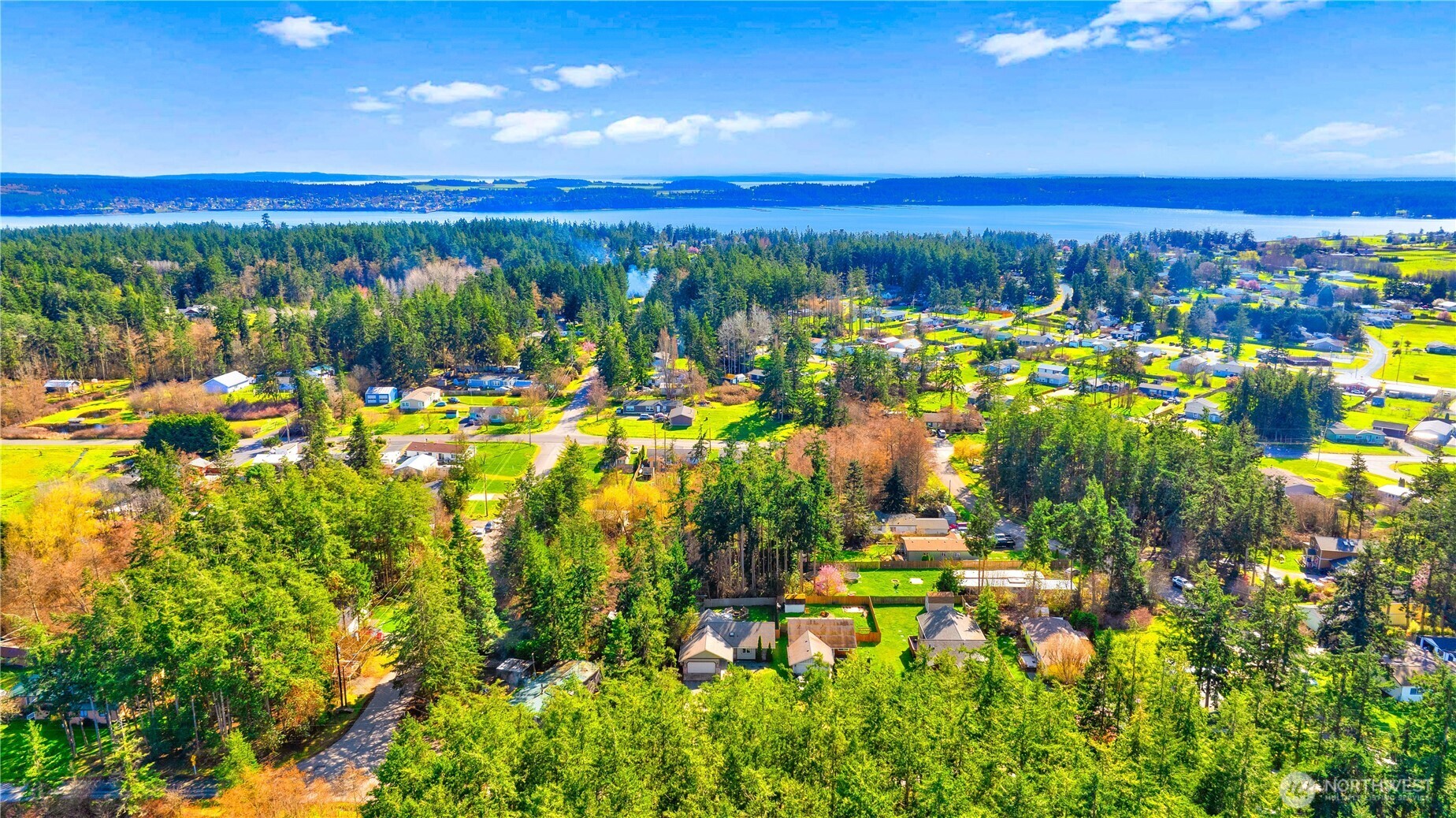 1583 Mark Street , Oak Harbor, WA 98277