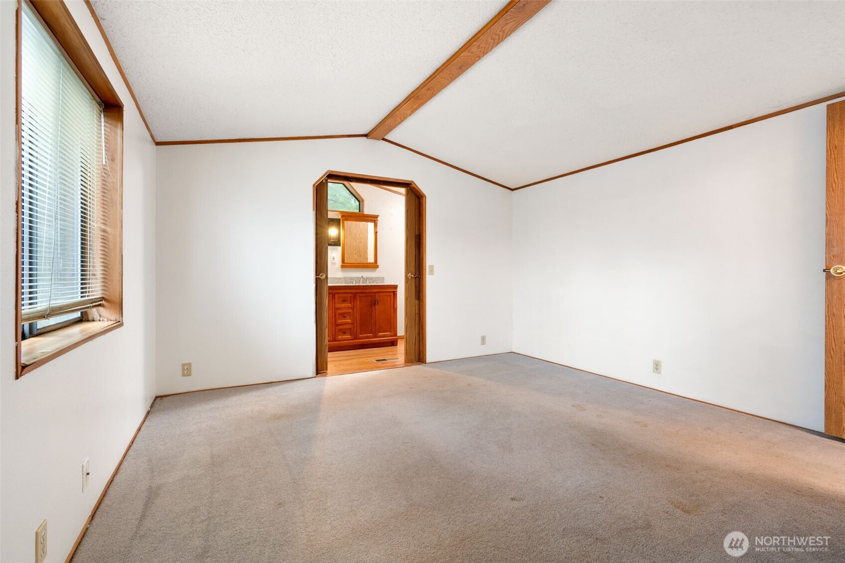 7300 32nd Avenue NE #1, Olympia, WA 98516