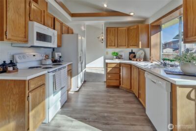 922 130th Street E, Tacoma, WA 98445 - Photo 11