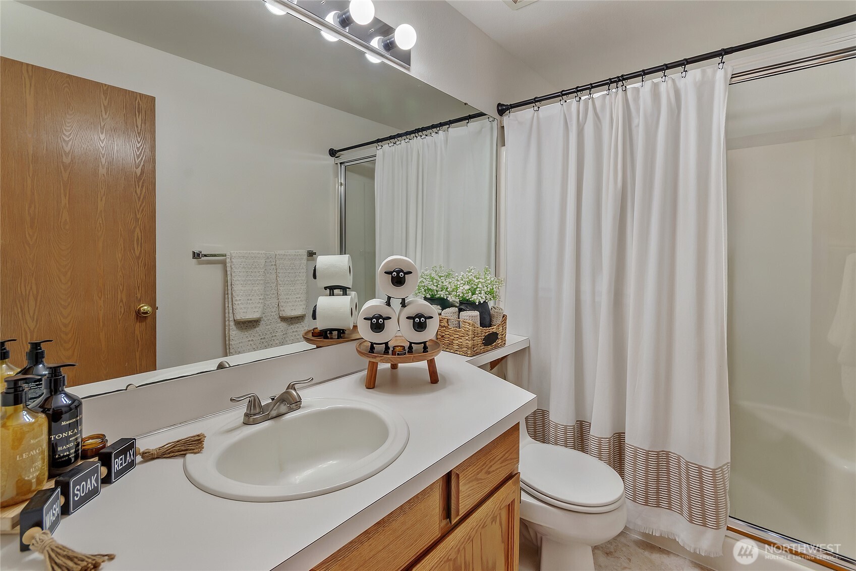 922 130th Street E, Tacoma, WA 98445