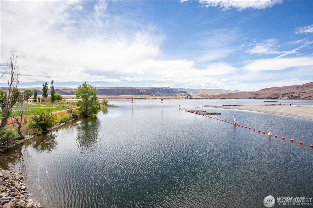 8903 Crescent Bar Road #154, Quincy, WA 98848