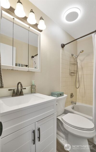10822 SE 260th Street #2 B1, Kent, WA 98030 - Photo 14