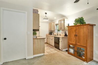 10822 SE 260th Street #2 B1, Kent, WA 98030 - Photo 4