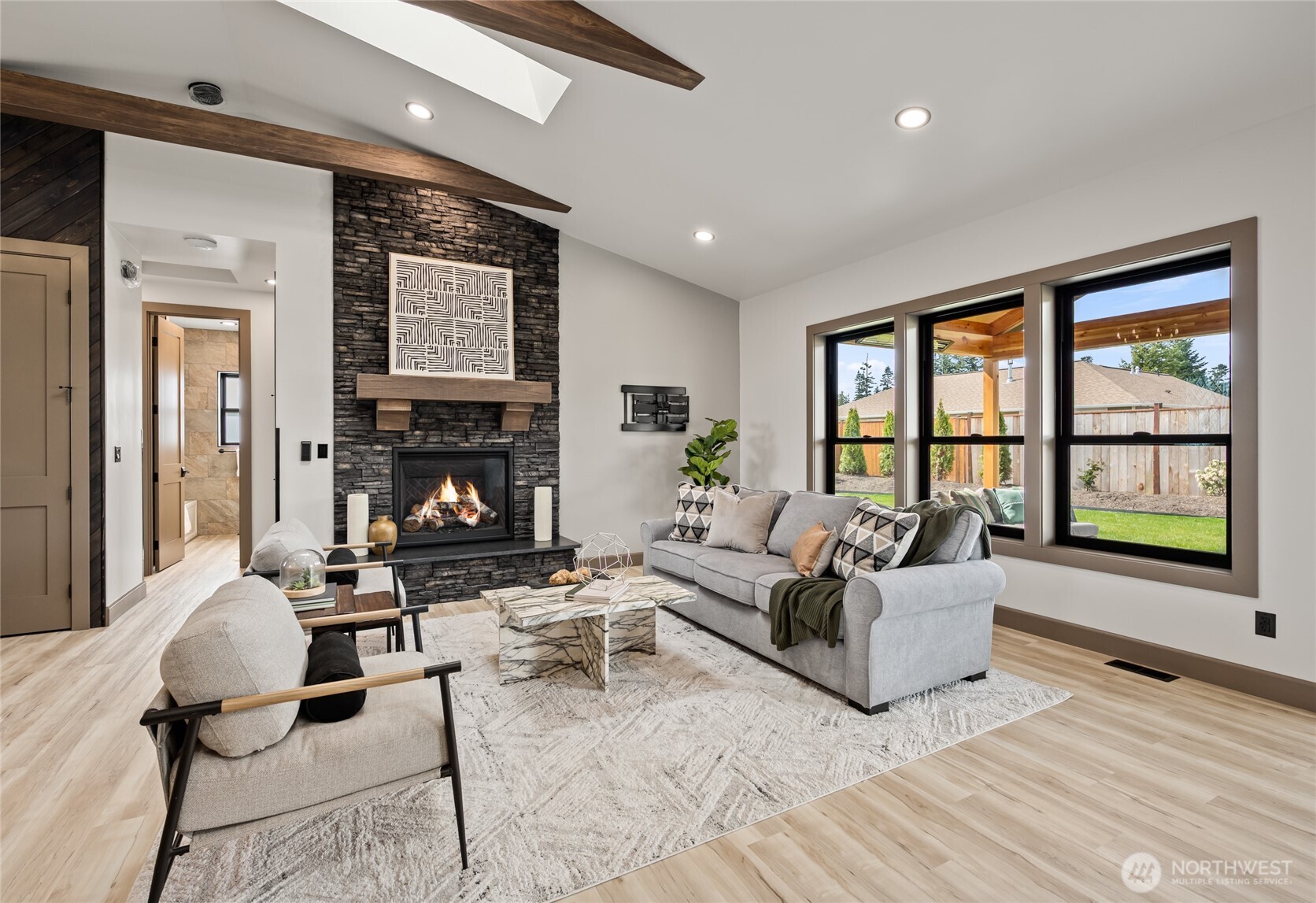 8227 Comox Road , Blaine, WA 98230