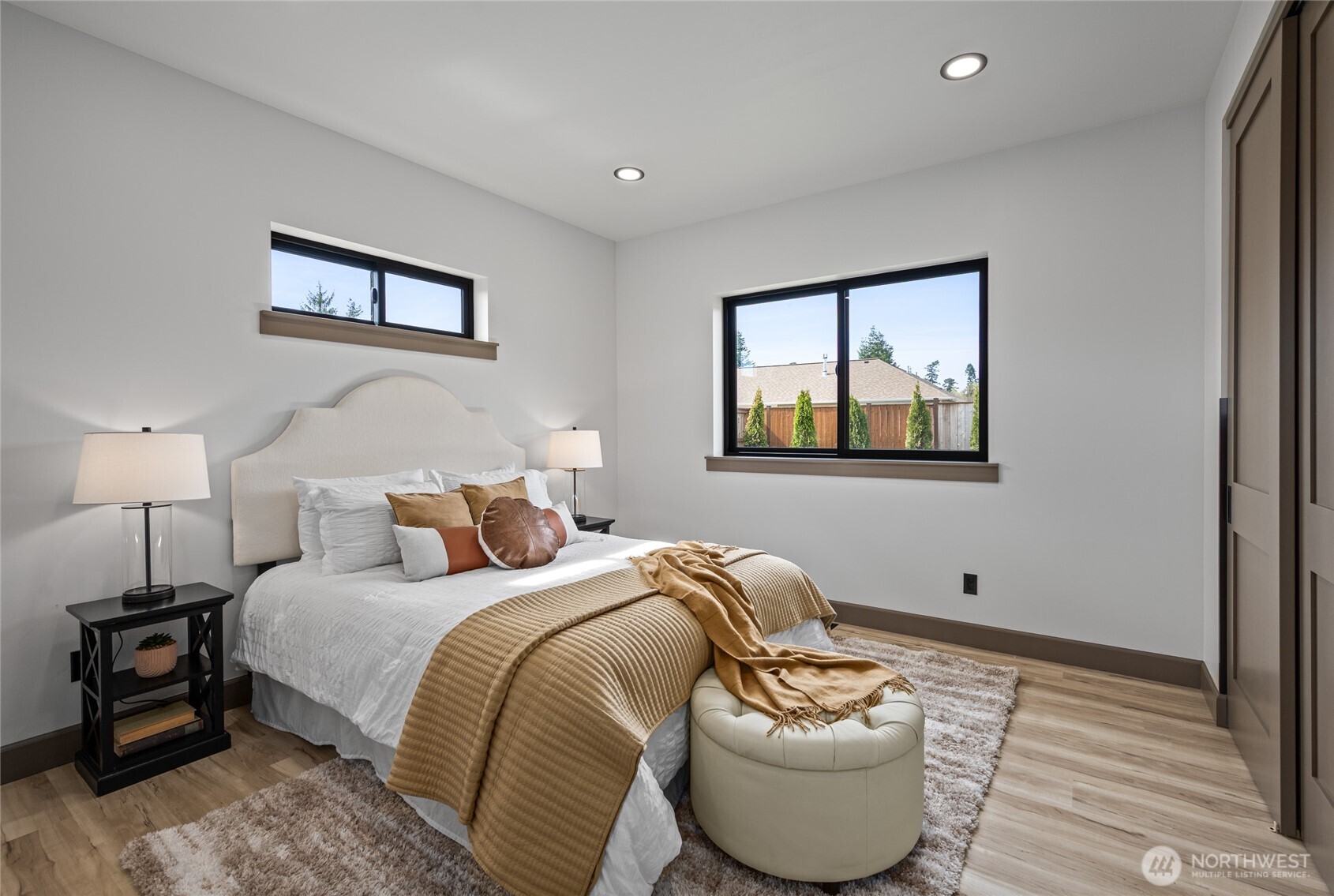 8227 Comox Road , Blaine, WA 98230