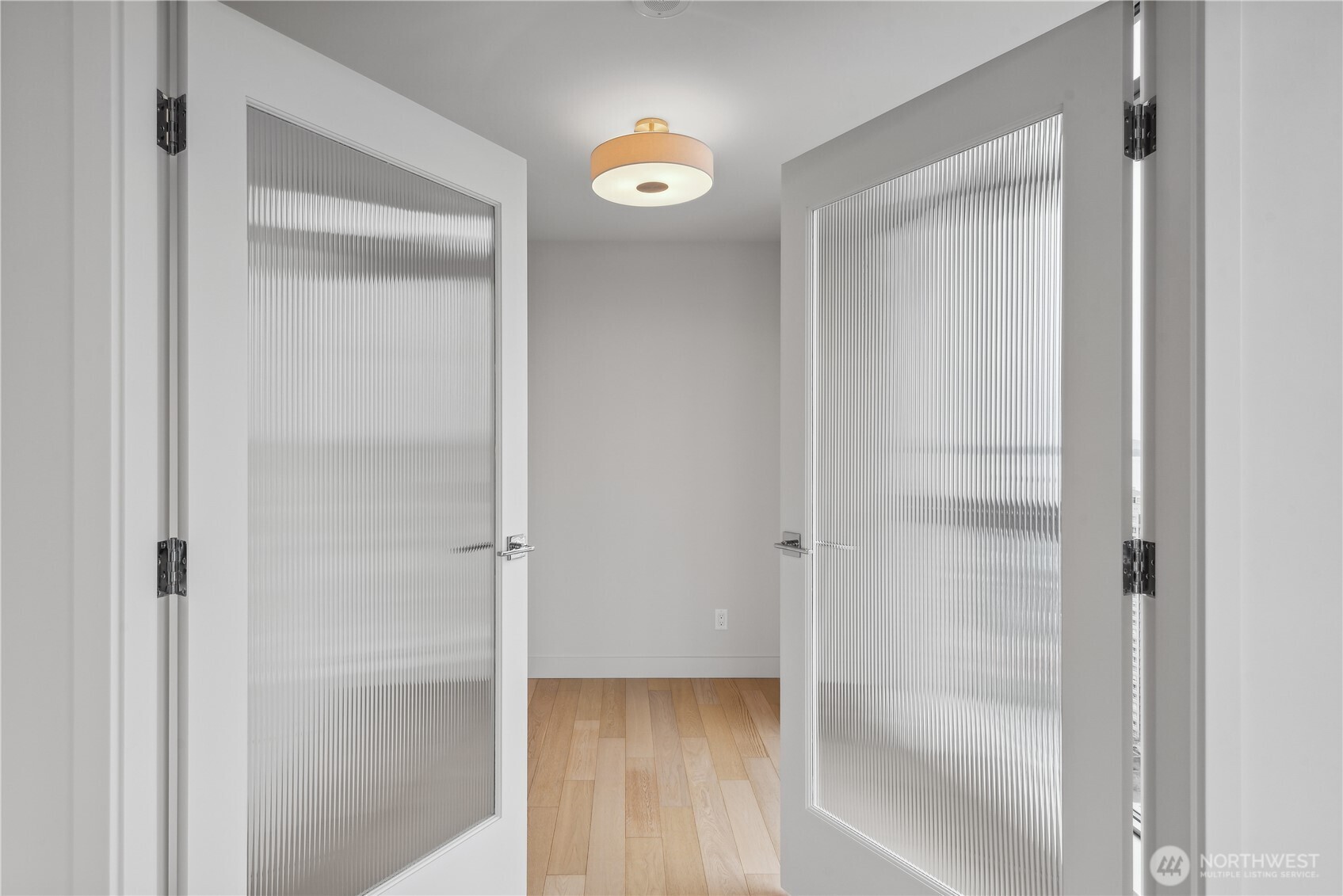 583 Battery Street #3103N, Seattle, WA 98121