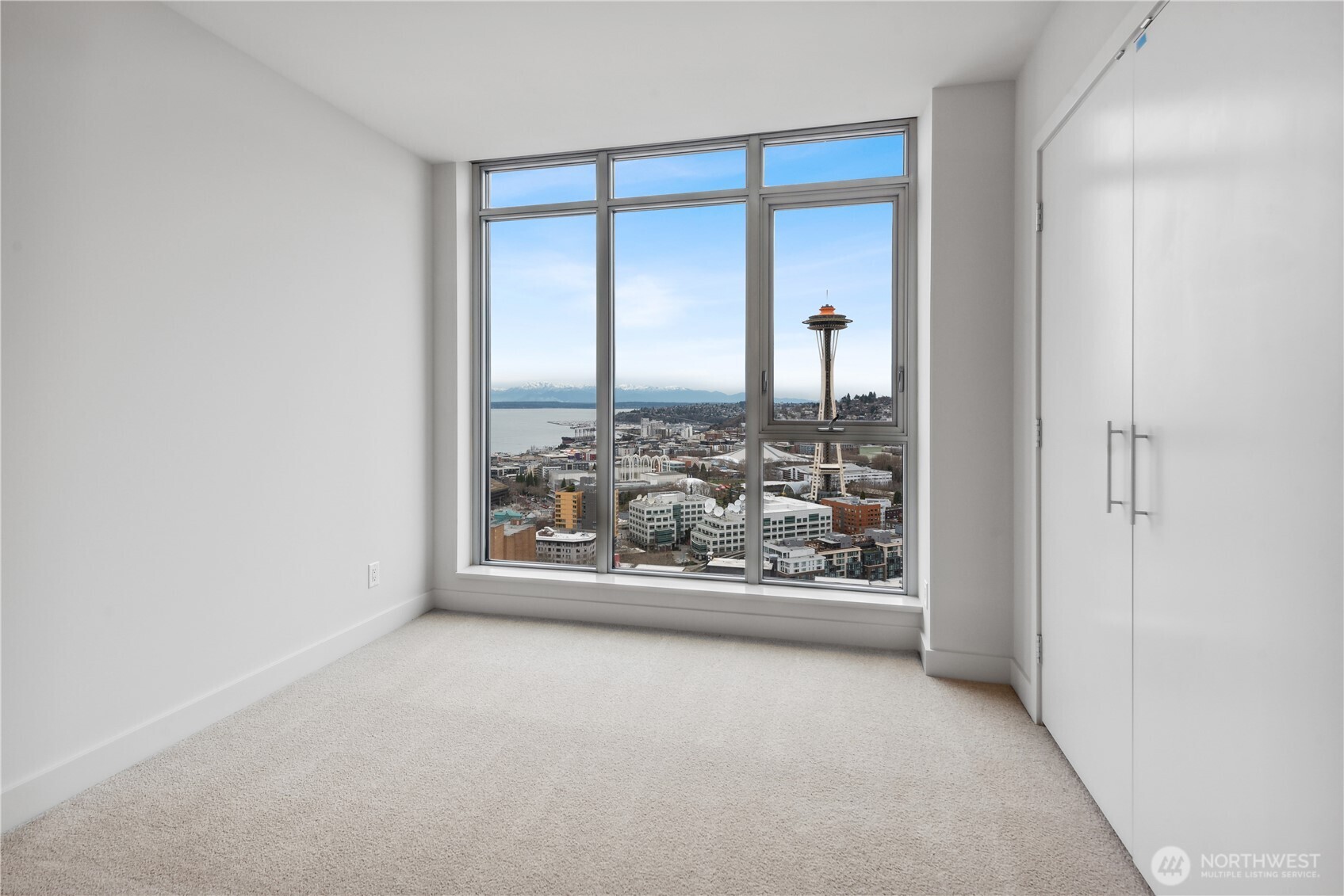 583 Battery Street #3103N, Seattle, WA 98121