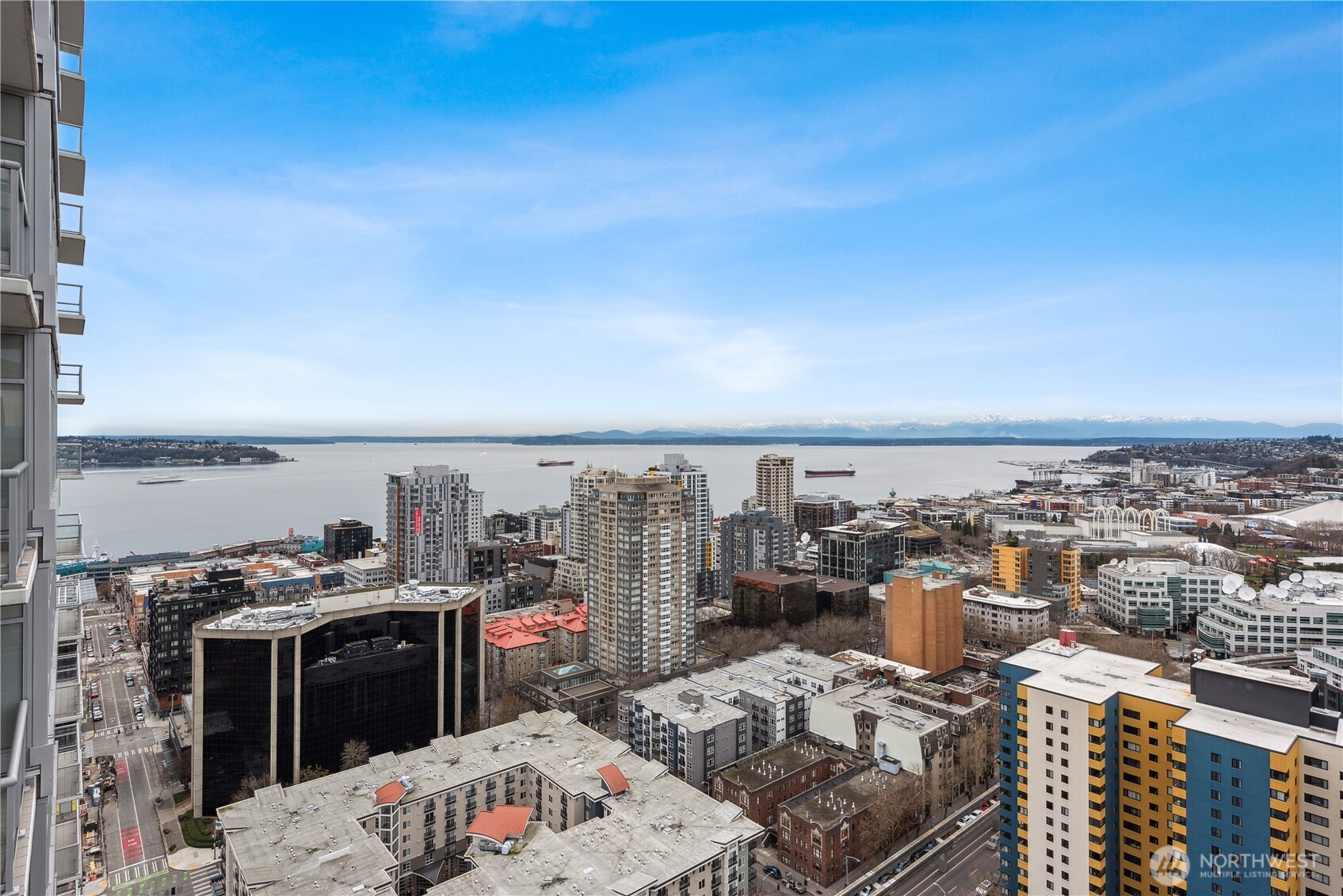 583 Battery Street #3103N, Seattle, WA 98121