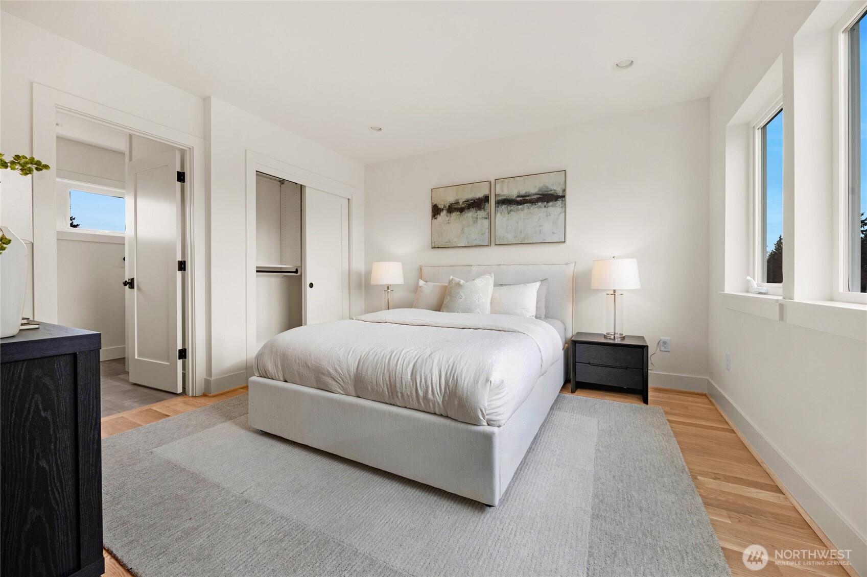 4048 32nd Avenue W #B, Seattle, WA 98199