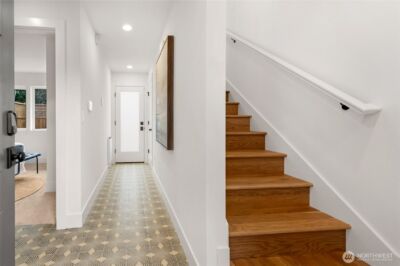 4048 32nd Avenue W #B, Seattle, WA 98199 - Photo 2