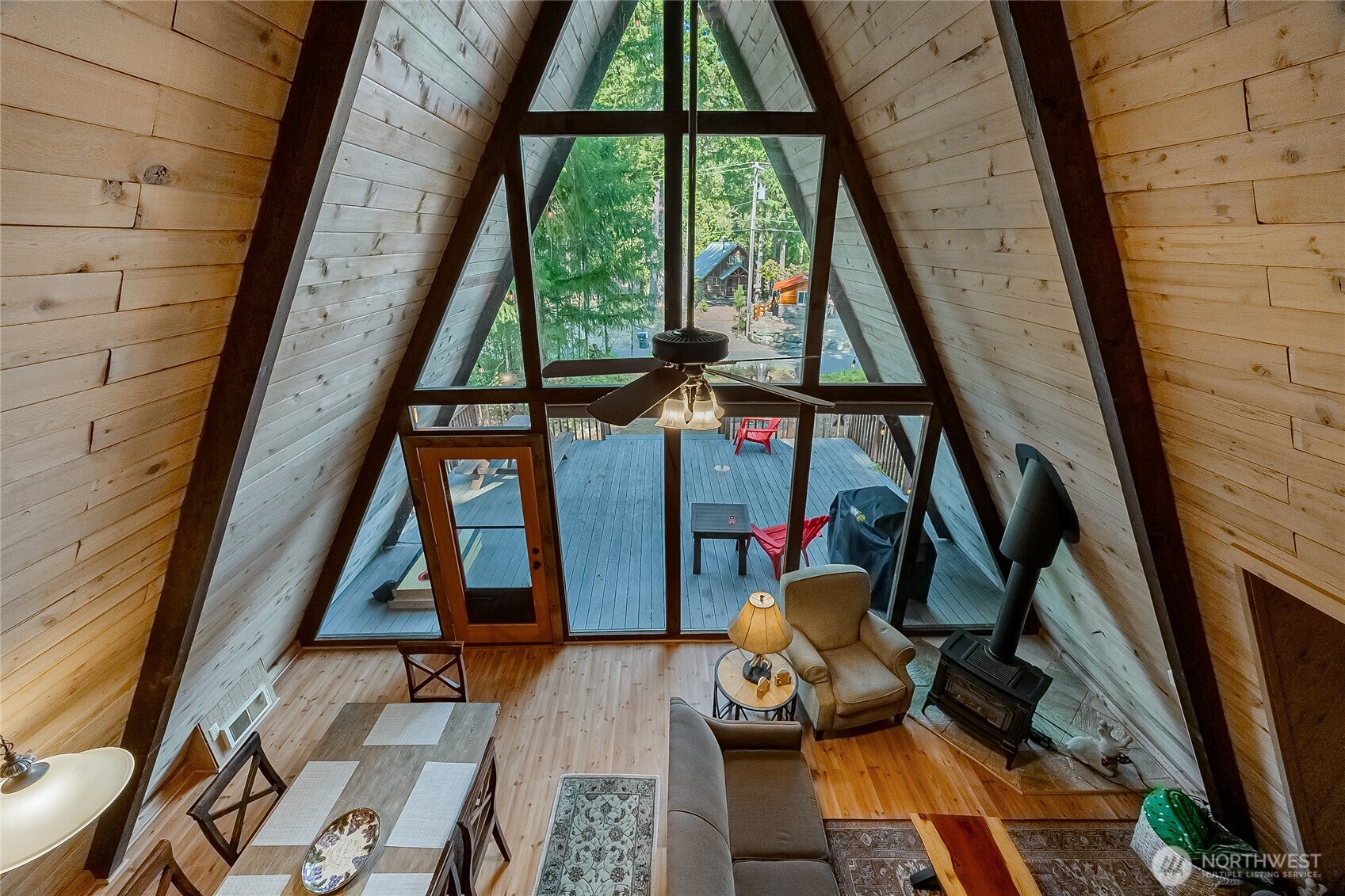 171 Timberline Drive , Packwood, WA 98361