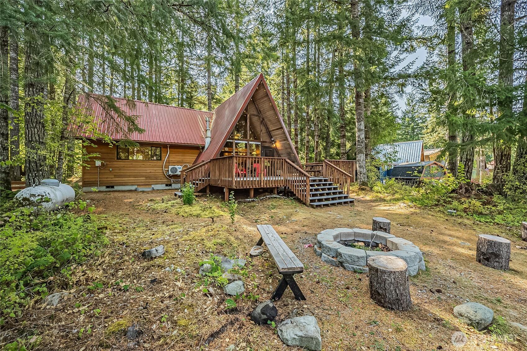 171 Timberline Drive , Packwood, WA 98361
