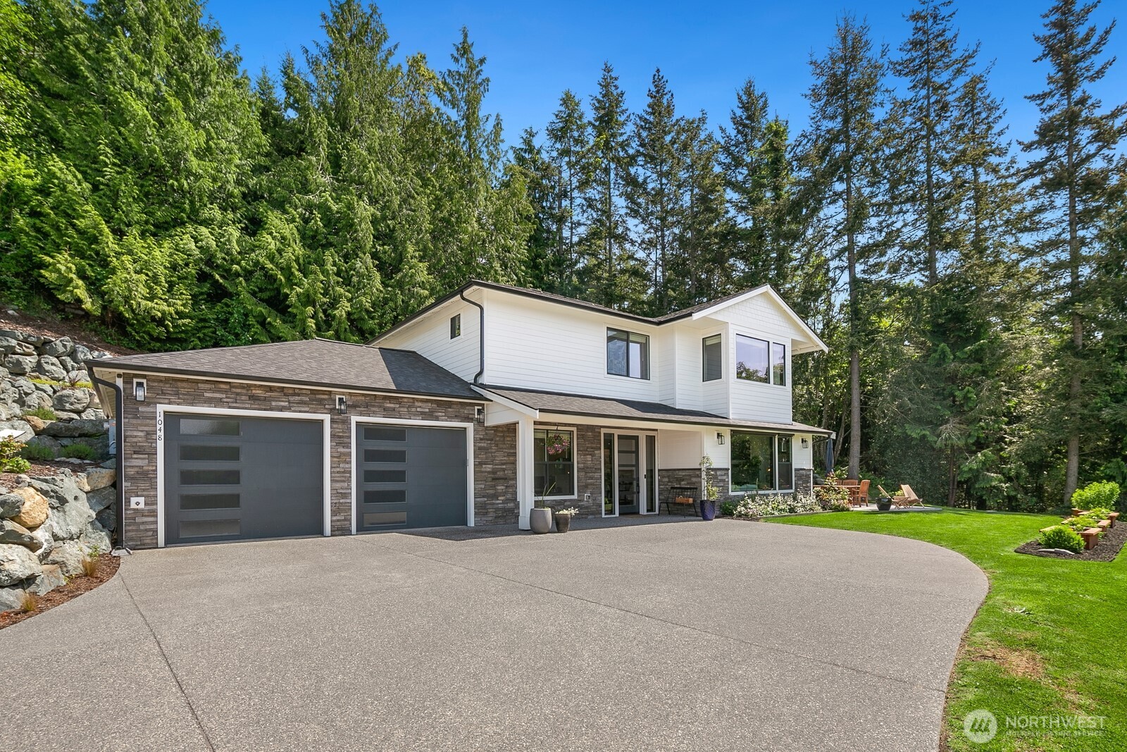 1048 Malvern Hills Drive , Camano Island, WA 98282