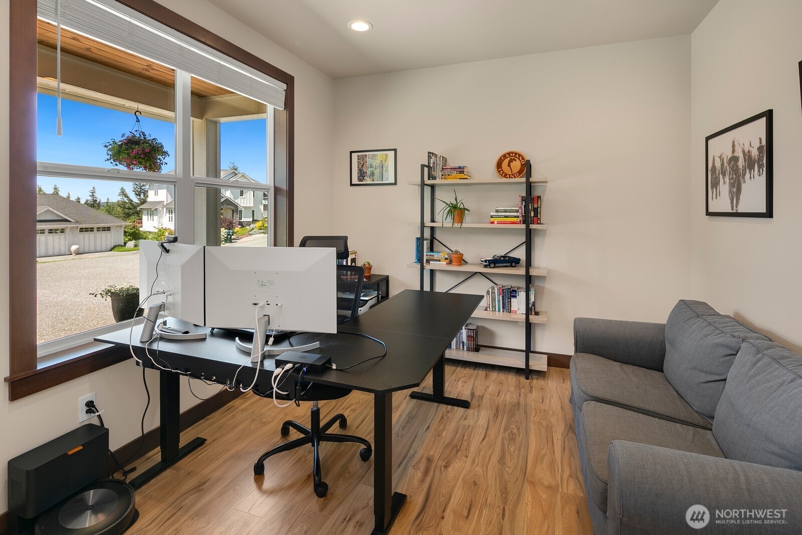 1048 Malvern Hills Drive , Camano Island, WA 98282