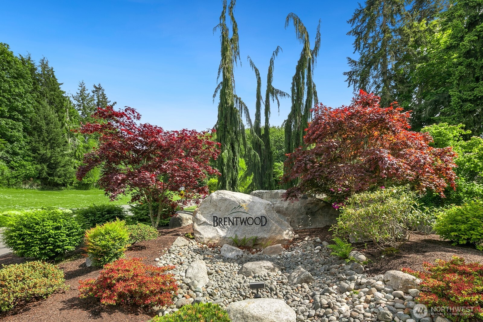 1048 Malvern Hills Drive , Camano Island, WA 98282