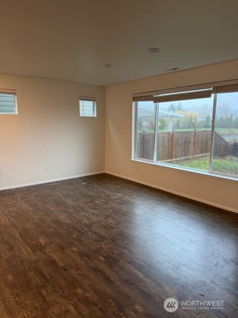 1420 32nd Street NW, Puyallup, WA 98371