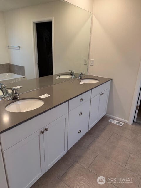 1420 32nd Street NW, Puyallup, WA 98371