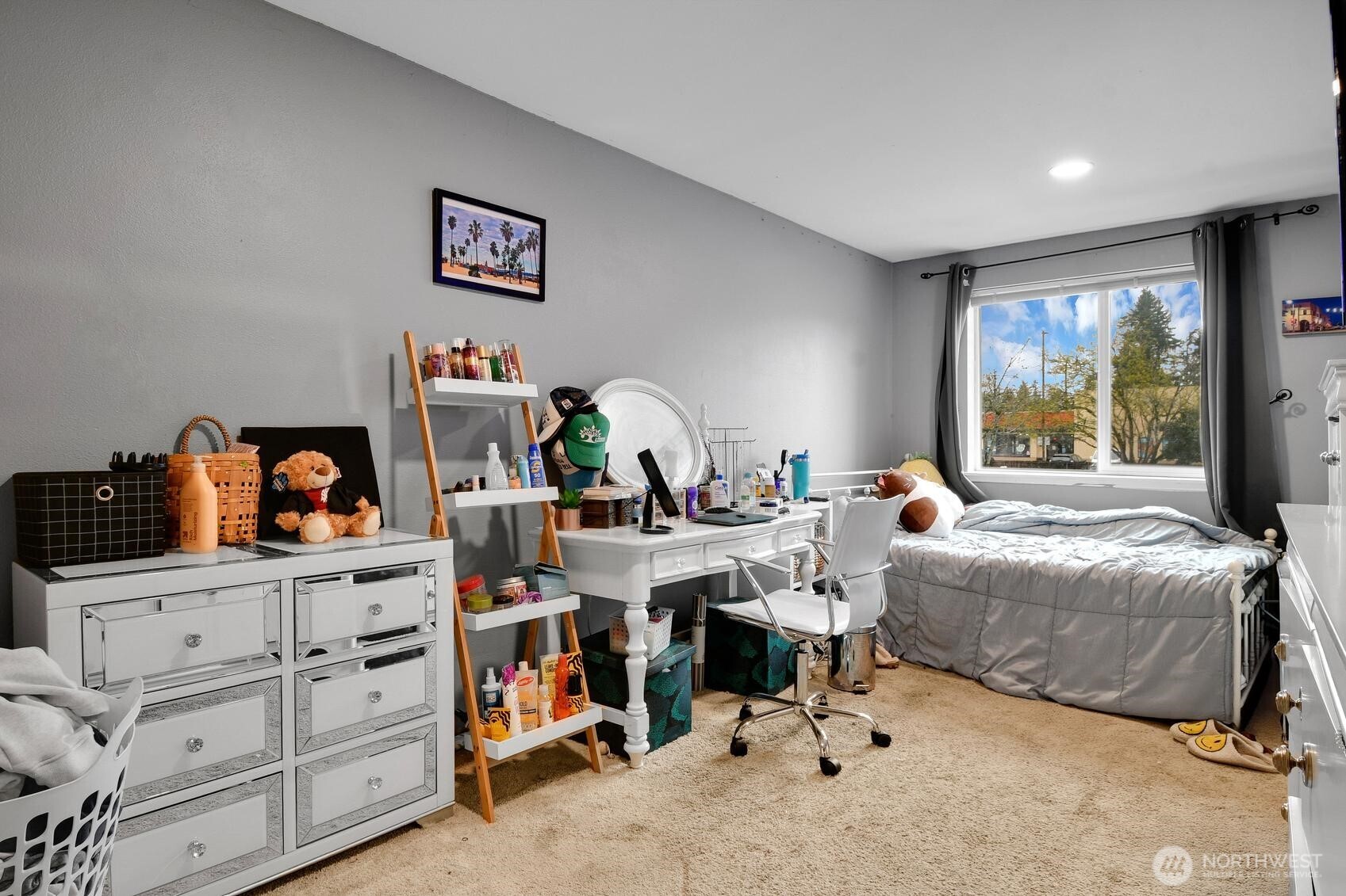 21225 76th Avenue W #A4, Edmonds, WA 98026