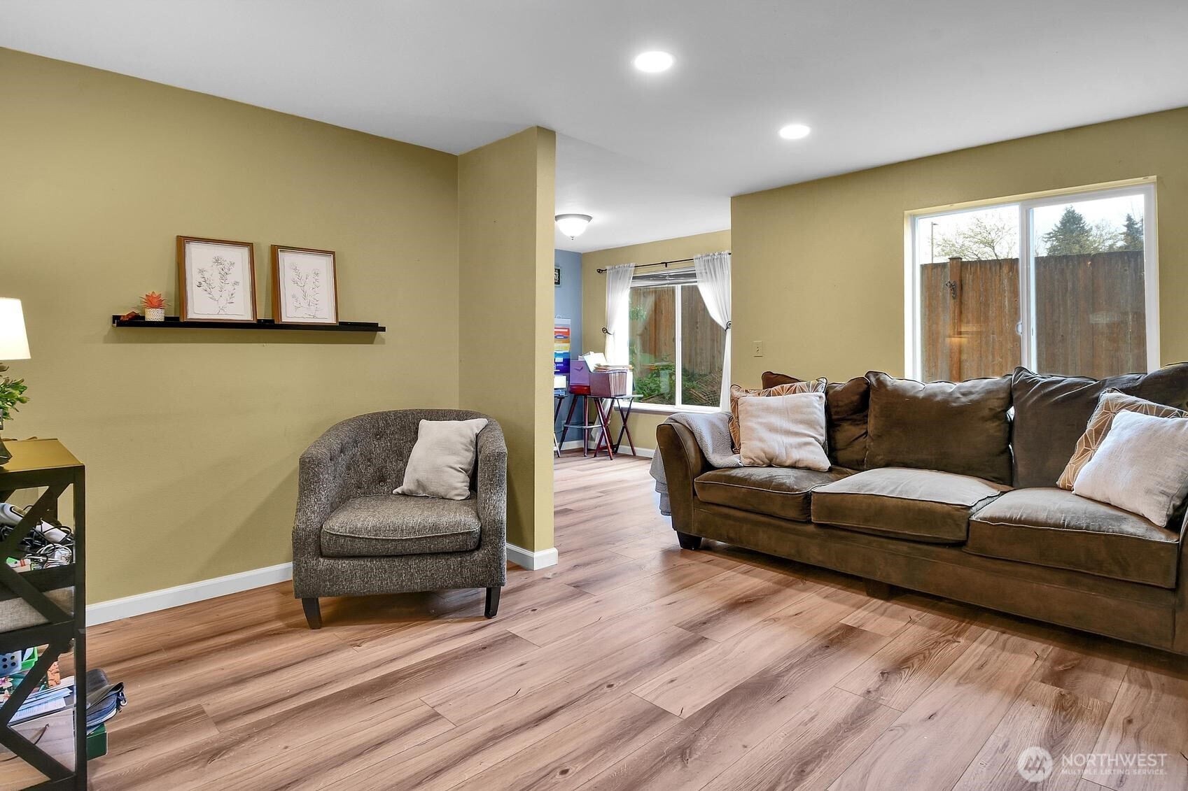 21225 76th Avenue W #A4, Edmonds, WA 98026