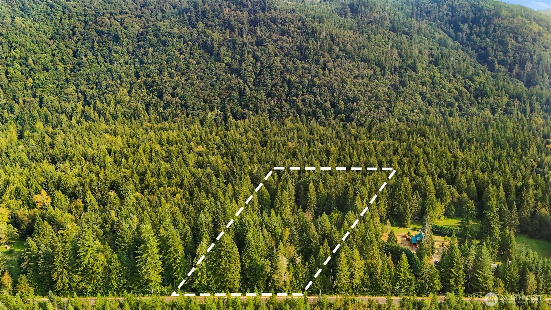 6801 South Pass Rd. , Maple Falls, WA 98266