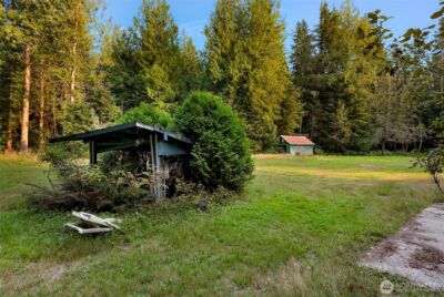 6801 South Pass Rd. , Maple Falls, WA 98266 - Photo 4