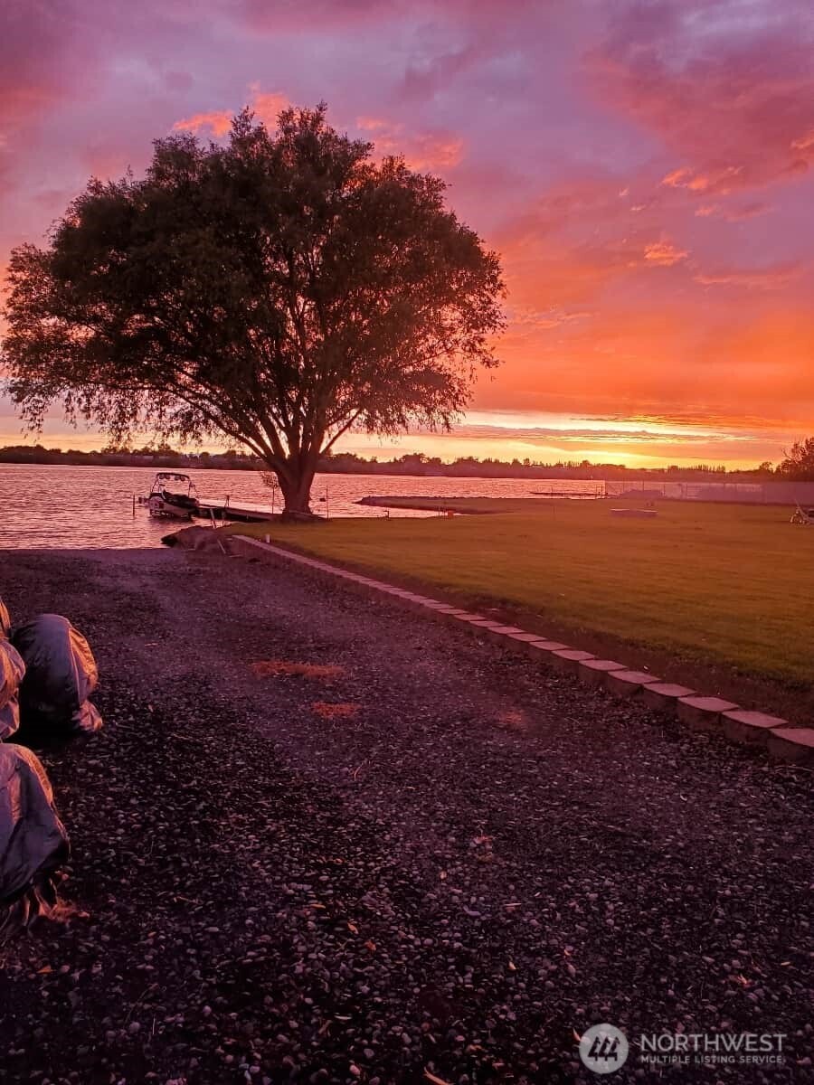 3062 Wildgoose Road NE, Moses Lake, WA 98837