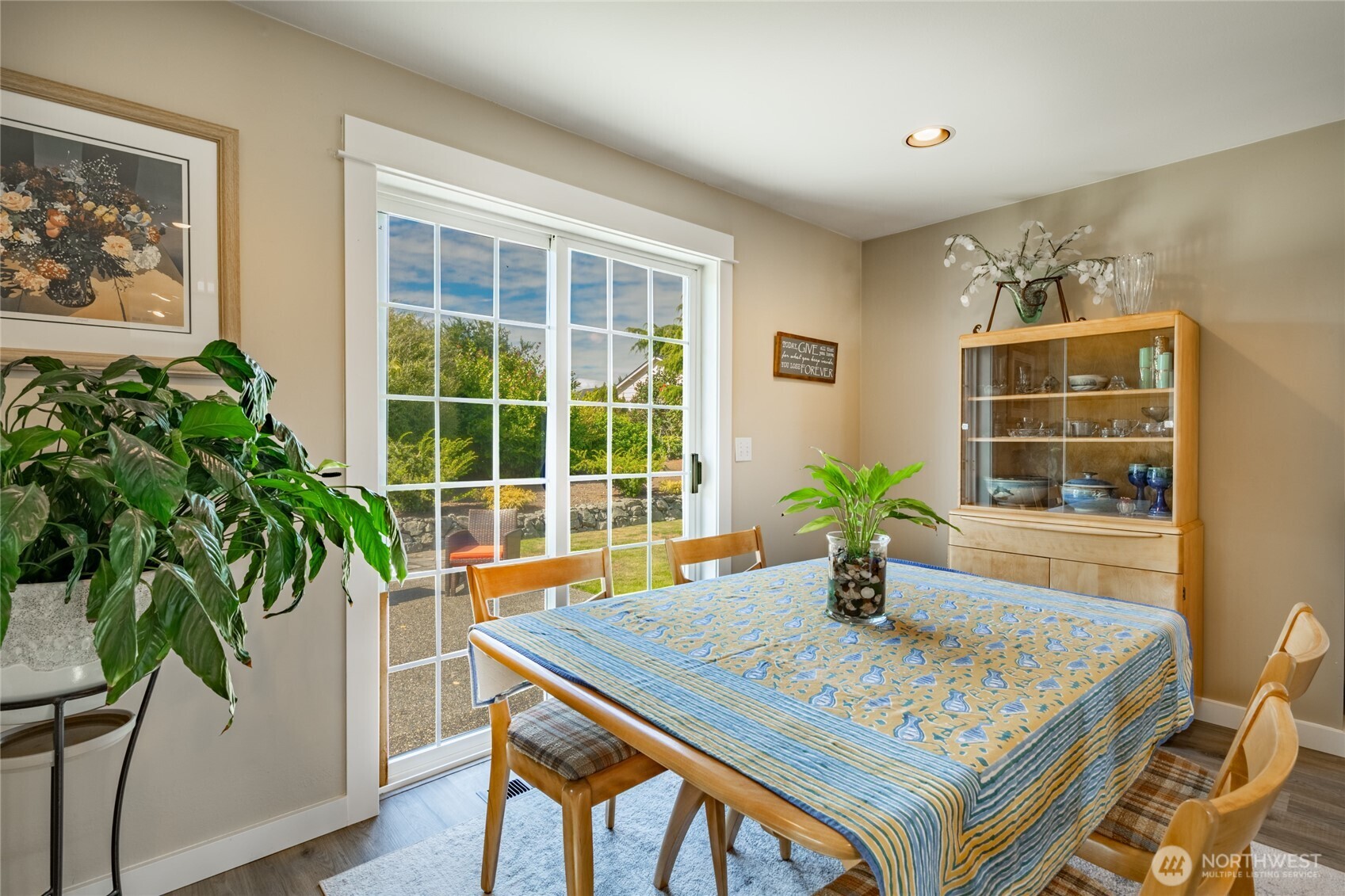 8085 Cowichan Road , Blaine, WA 98230