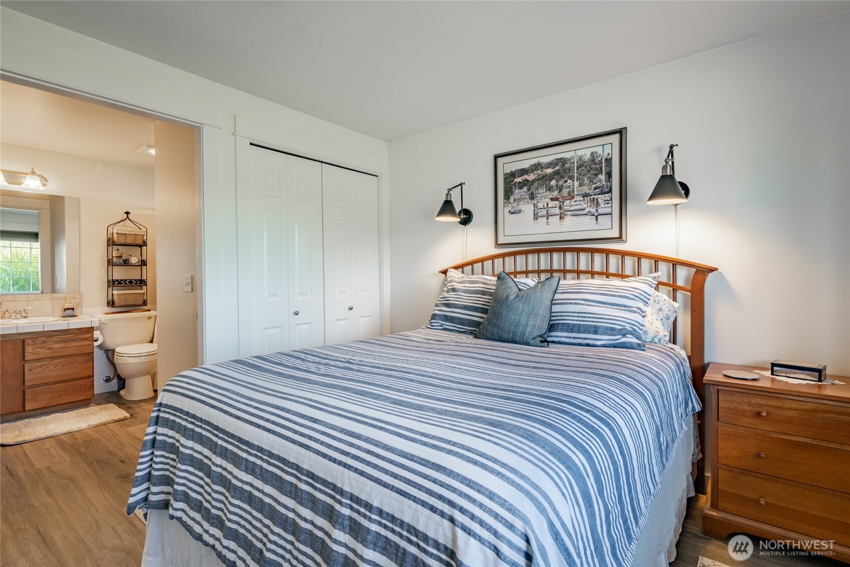 8085 Cowichan Road , Blaine, WA 98230